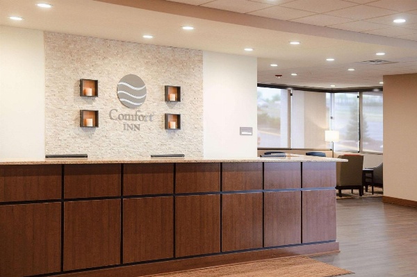 Comfort Inn & Suites Event Center image 3