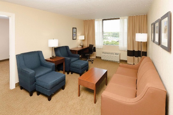 Comfort Inn & Suites Event Center image 7